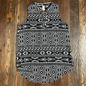 NoBo SMALL Aztec Tribal Print Vneck Hi-Lo Chiffon Tunic Tank